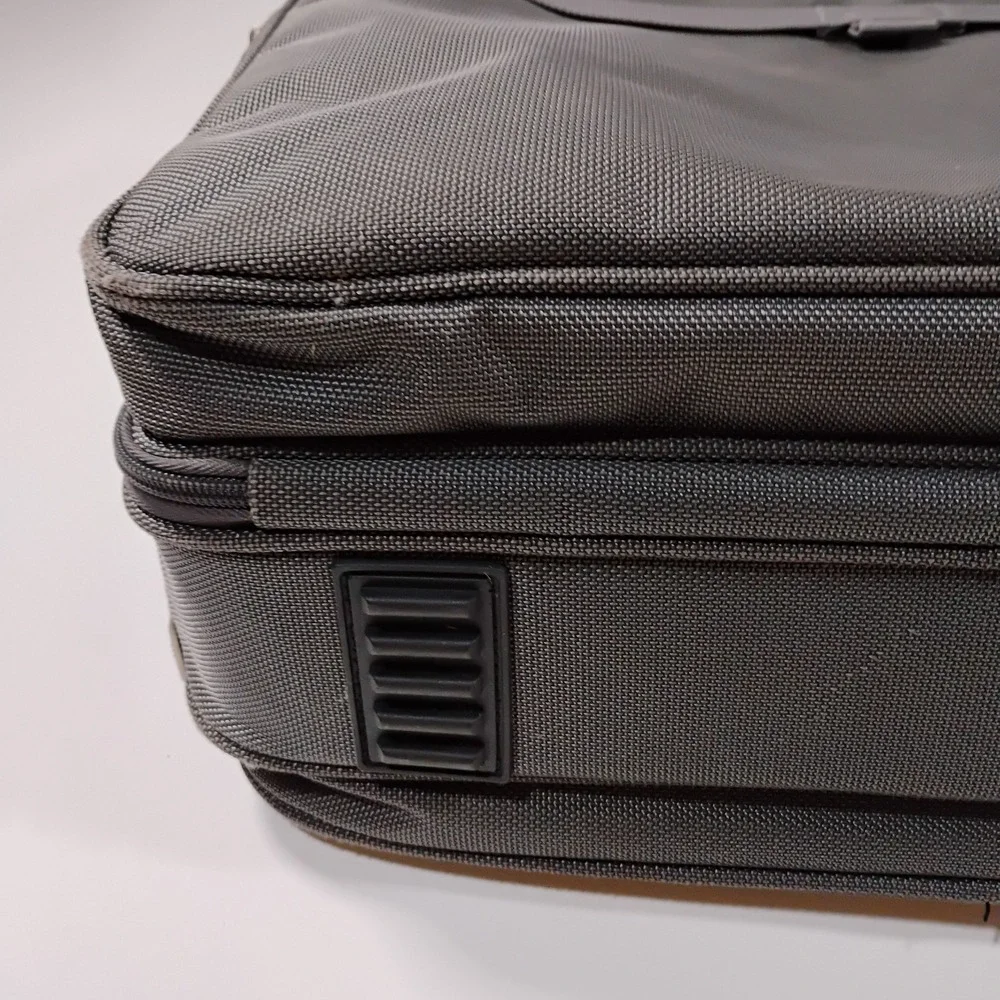 The Sharper Image Complete Laptop Bag 17